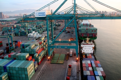 河北港口集团 以高效运输助推河北高质量发展